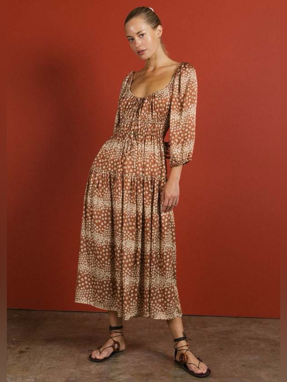 Ciao Lucia Rochelle Dahlia Floral Ruched Midi Dress Square Neck Medium